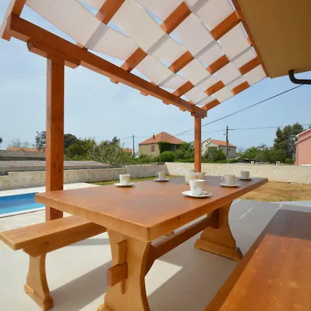 Holiday House Barba Pere