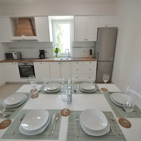 Hébergement de vacances Holiday House Barba Pere