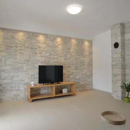 Holiday House Barba Pere Privlaka (Zadar)