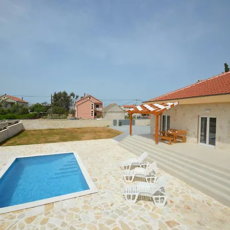 Holiday House Barba Pere