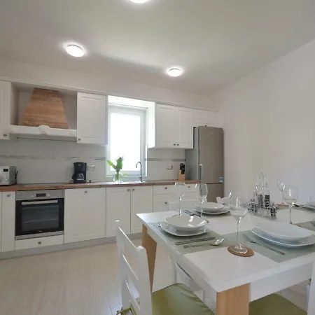 Holiday House Barba Pere Ferienhaus
